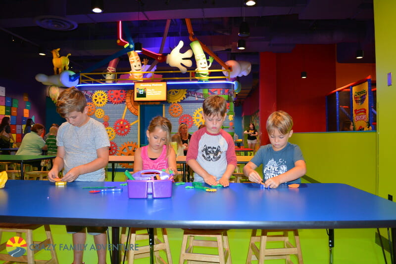 Cosas que hacer en Mall of America con niños - Crayola Experience
