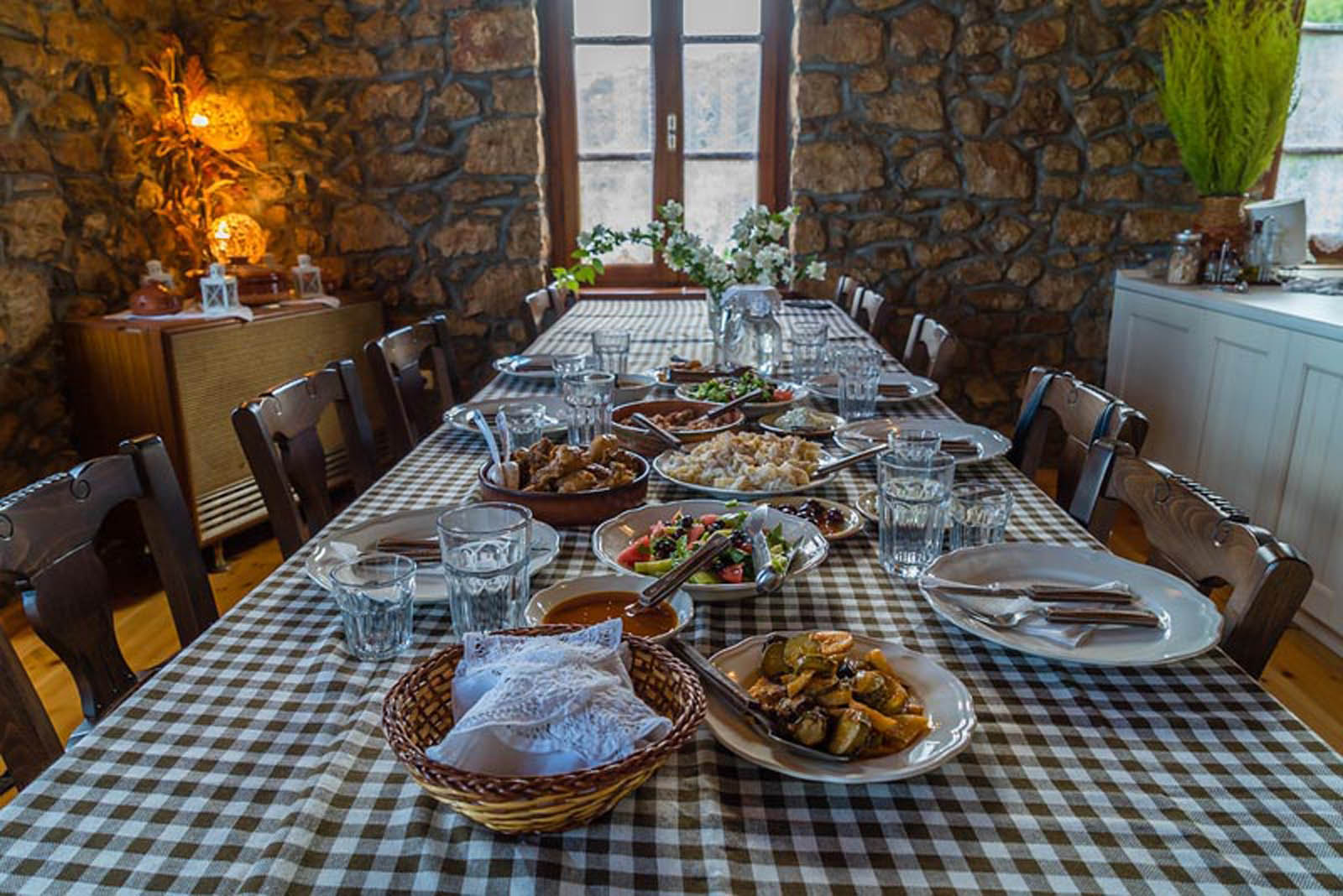 tabla de guia de comida griega